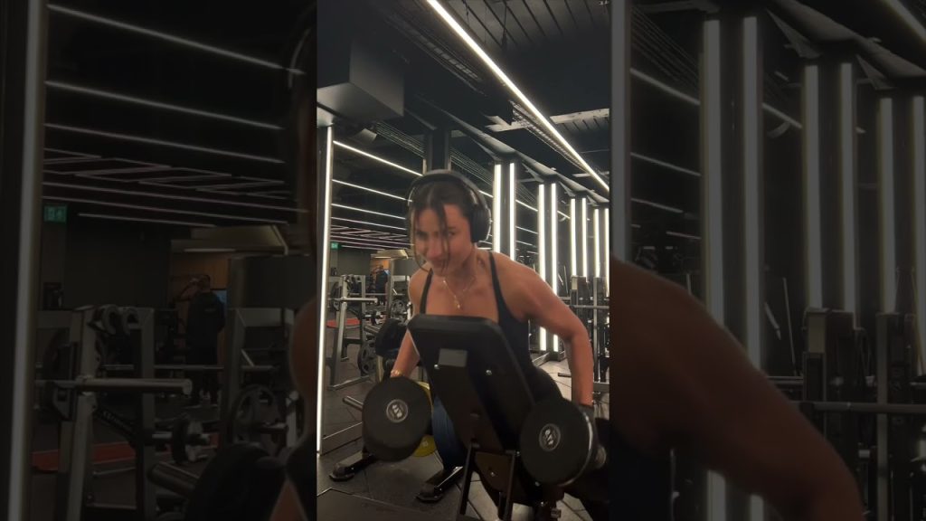 BACK DAY FAM