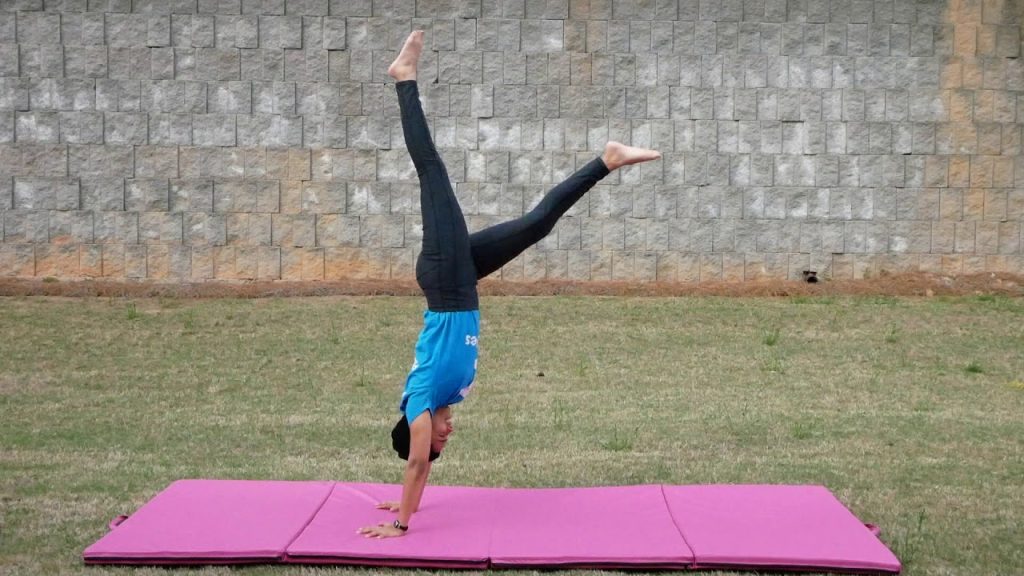 Kids Work Out at Home – Beginners Gymnastics