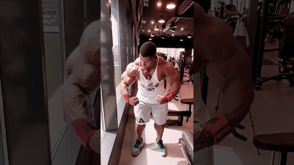 gym #motivation #lifestyle #mrolympia #aesthetic #posing #top #bollywood #model #youtubeshorts
