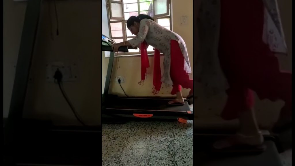 Funny treadmill run.