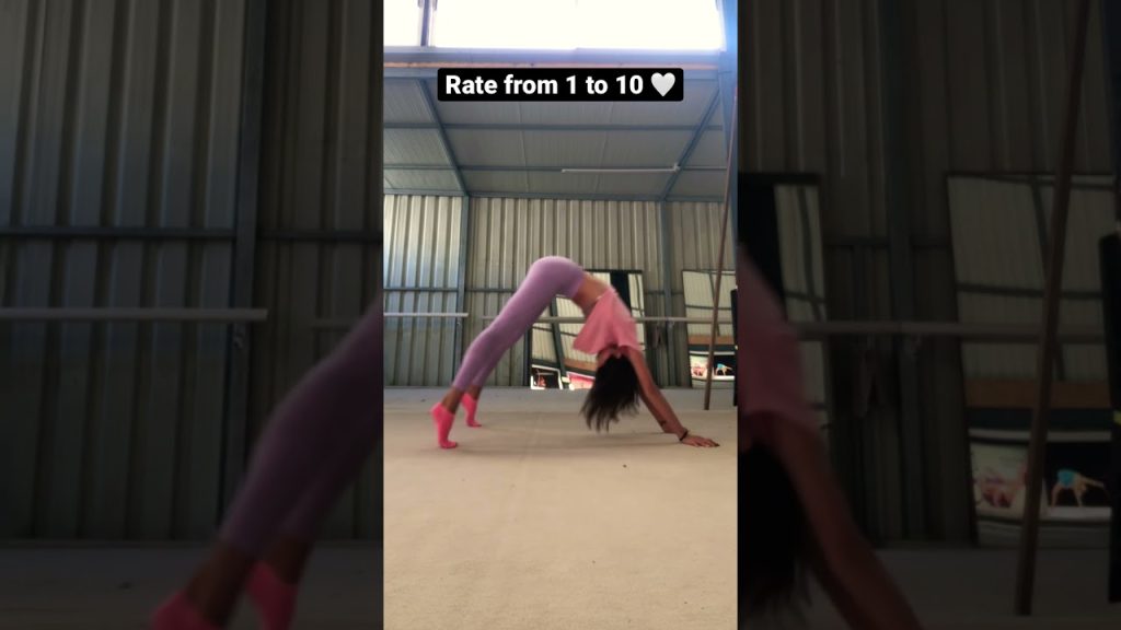 Stretching exercises / gymnastics exercises / Lera the gymnast #shorts #gymnast #exercise