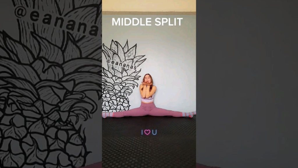 Middle Split Tutorial #stretching #gymnastics #tips #homeworkout #workout #split #tips #yoga #flexy