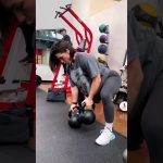 Gym Girl Kettle ball Gorilla Rows  #fitness #crossfit #gym #workout #gymlover #legday #glutes
