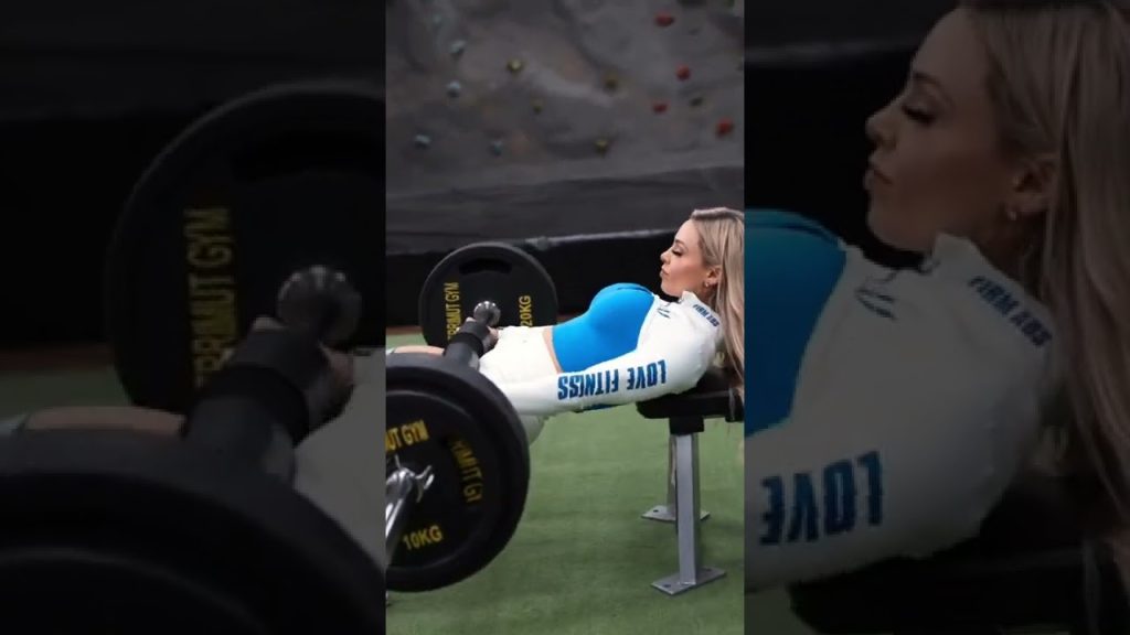 Lovely Stephaniesanzo workout  #fitness #crossfit #gym #workout #gymlover #gymstatus #legday