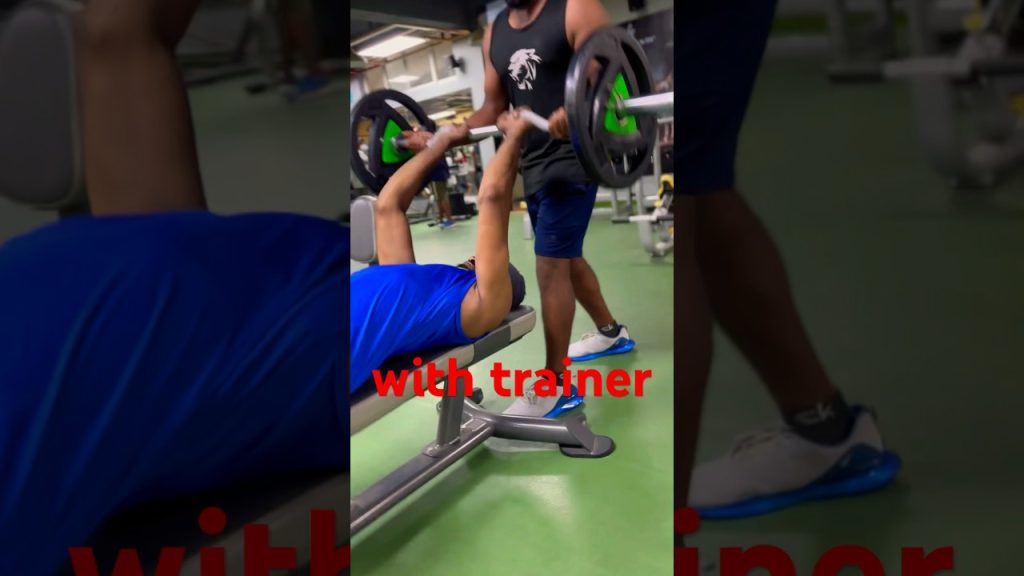 #with_trainer #without #training #tricep #funny #comedy #fitenss #workout #hardwork #trending #viral