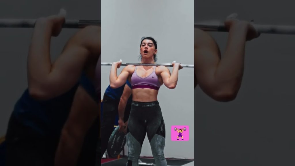 Giulia Imperio #exercises #fitnesslifestyle #fitgirl #sport #competitor #weightlifting #girlpower