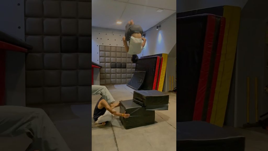 Khatarnak Flip#shorts #trending #explore #flip #viral #support #fitness