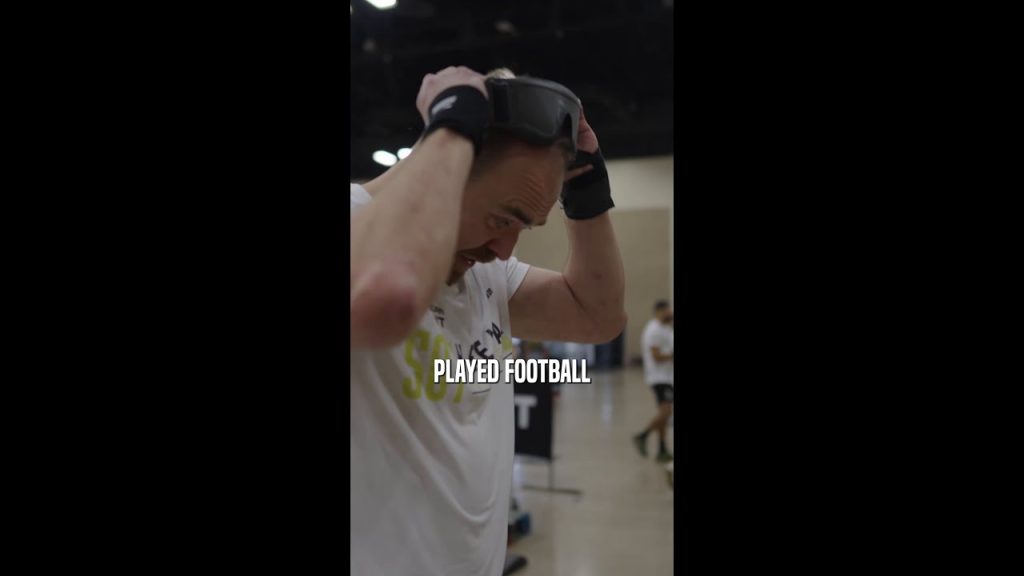 Blind Adaptive Athlete Finds Friends, Fitness, and Strength at CrossFit Gym