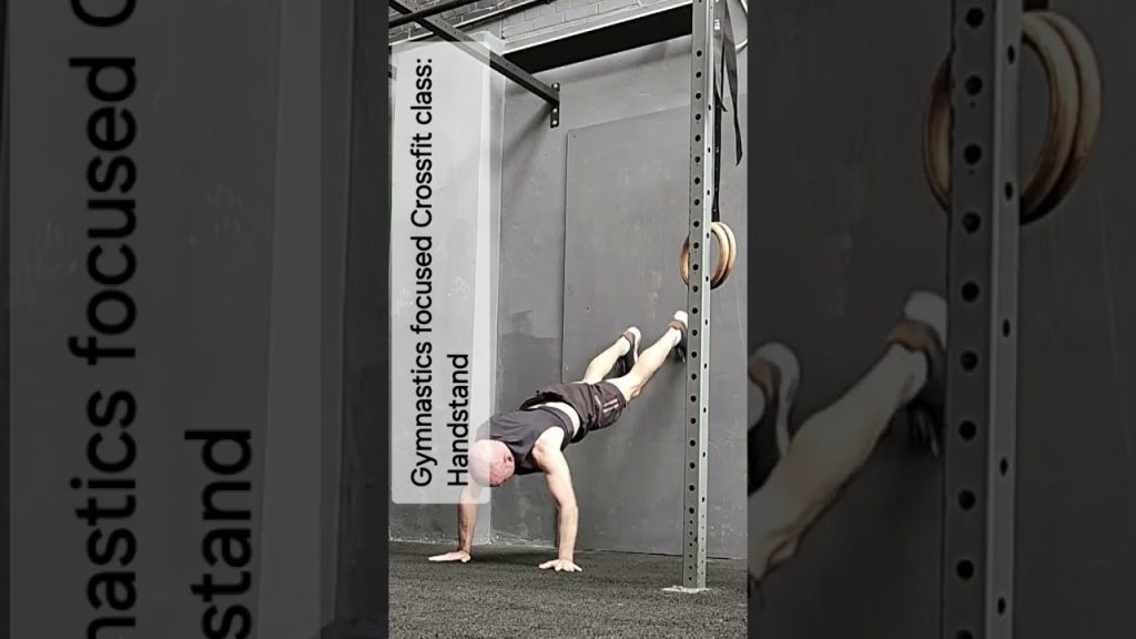 Starting my Handstand journey in parallel to my first muscle-up attempt