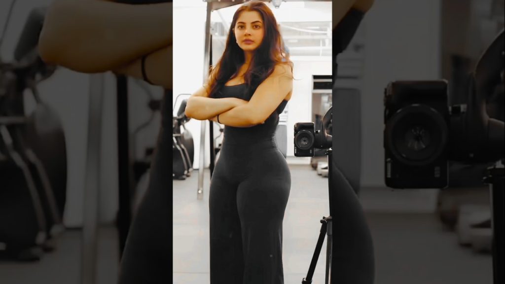 Prettiest Slim Fit Glutes Progress  #fitness #crossfit #model #curvy #legsday #gymlover #glutes